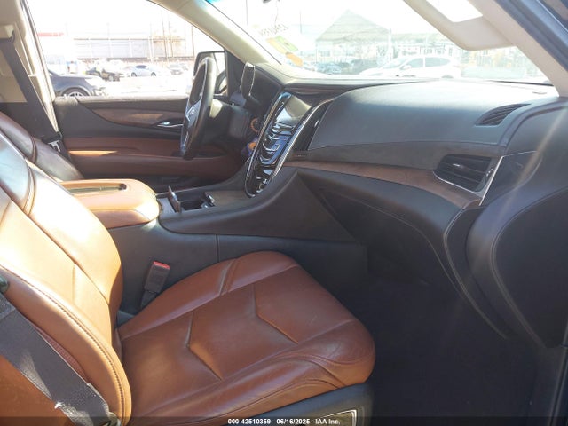 2015 CADILLAC ESCALADE 1GYS4NKJ7FR696628 Photo 4