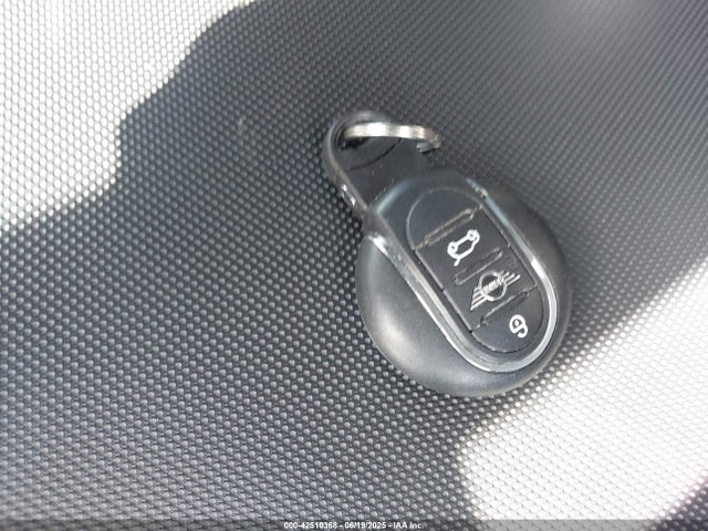 2020 MINI HARDTOP WMWXU7C07L2M17810 Photo 10