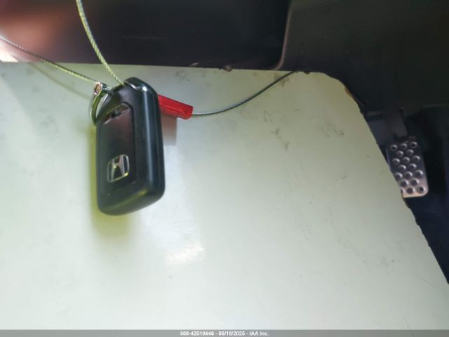 2019 HONDA CIVIC 2HGFC4B83KH303138 Photo 10