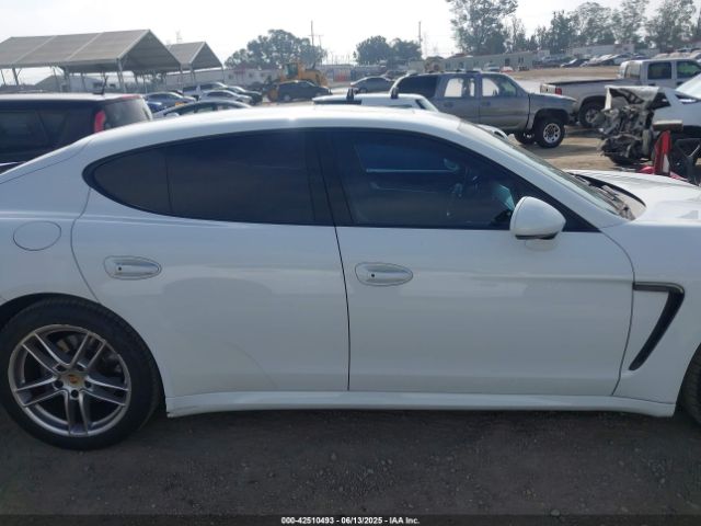 WP0AA2A73GL000446 Porsche PANAMERA 4