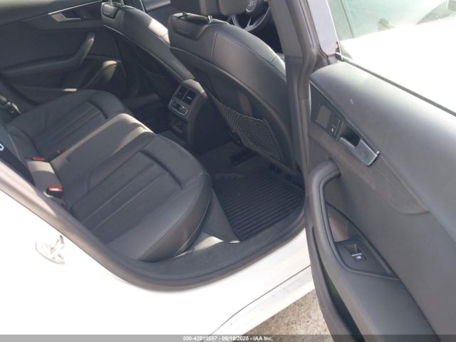 WAUANCF55JA103725 Audi A5