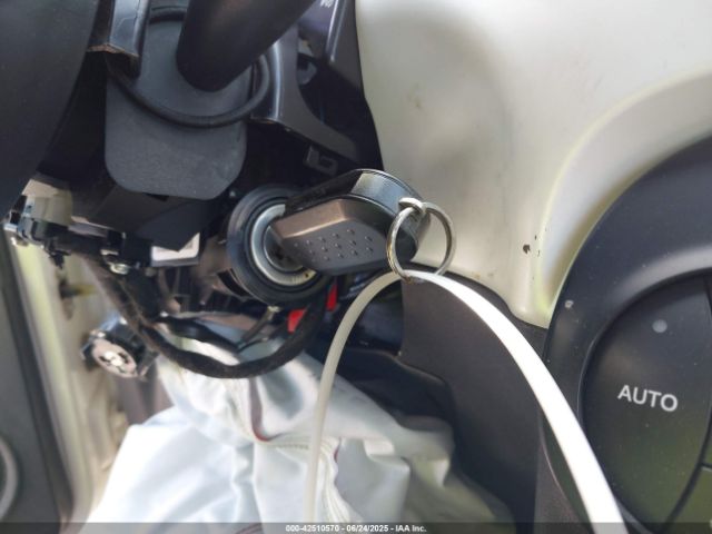 2014 FIAT 500E 3C3CFFGE5ET208454 Photo 10