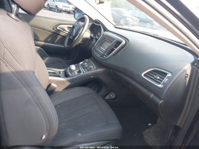 2015 CHRYSLER 200 1C3CCCAB9FN558368 Photo 4