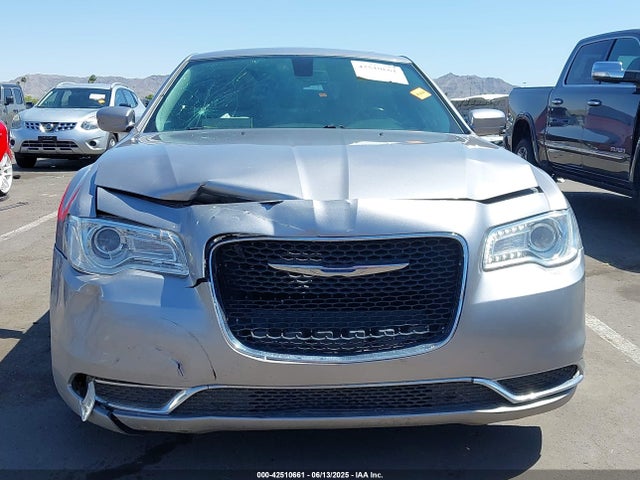 Chrysler 2017 2017 2C3CCAAG8HH570457 Image 12
