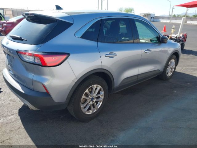 2022 FORD ESCAPE 1FMCU0G6XNUB31007 Photo 3