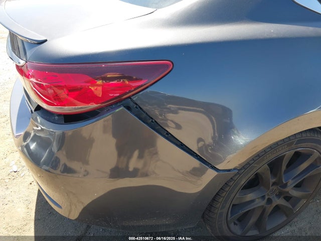 JM1GJ1V54F1216989 Mazda 2015