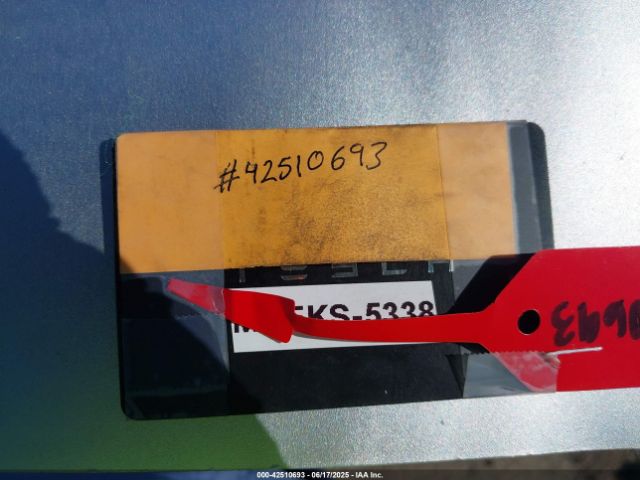 2018 TESLA MODEL 3 5YJ3E1EBXJF092106 Photo 10