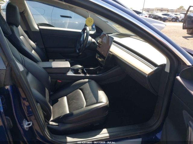 2018 TESLA MODEL 3 5YJ3E1EBXJF092106 Photo 4