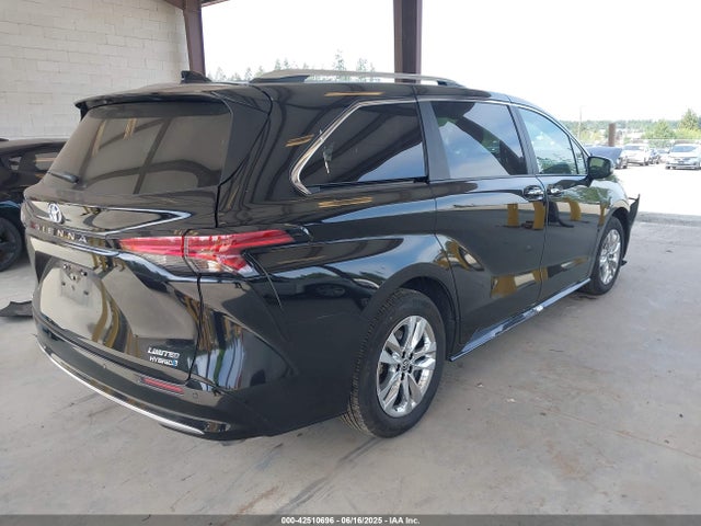 5TDZSKFC2RS125364 Toyota a25a-fxs
