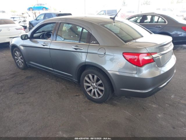 2013 CHRYSLER 200 1C3CCBBB1DN503550 Photo 2