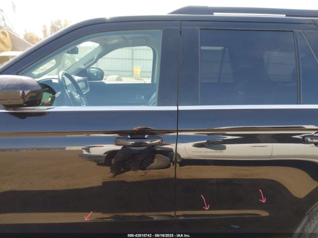 1FMJU1H83REA52243 Ford Expedition Xlt