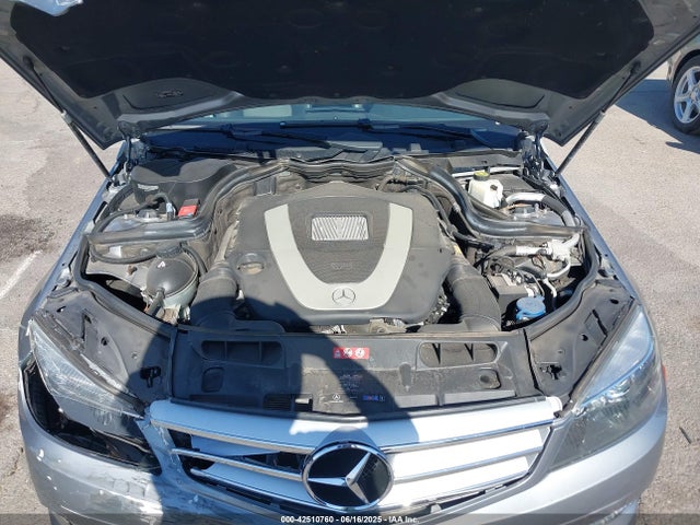 42510760 :رقم المزاد ، WDDGF8BB0BR180286 vin ، 2011 Mercedes-benz C 300 Luxury 4matic/sport 4matic مزاد بيع