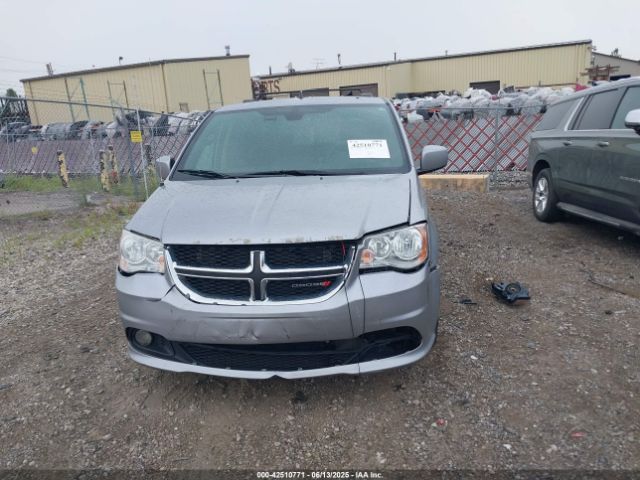 2C4RDGCG7JR301434 Dodge Grand Caravan Sxt