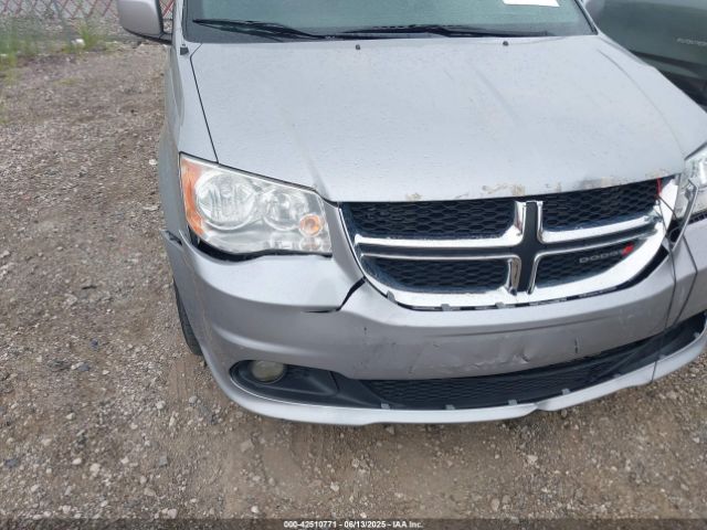 2C4RDGCG7JR301434 Dodge Grand Caravan Sxt
