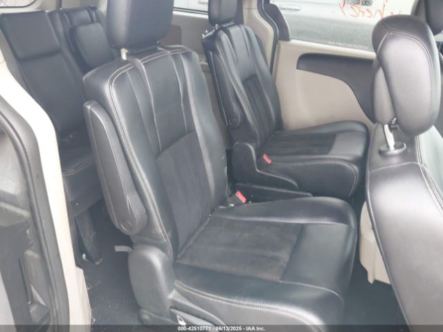 2C4RDGCG7JR301434 Dodge Grand Caravan Sxt