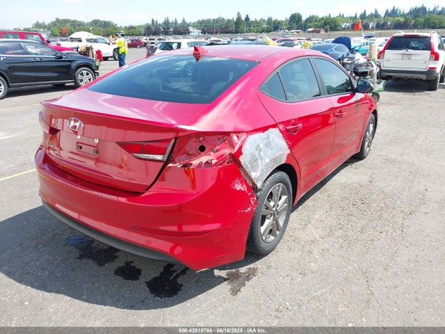 Hyundai 2017 2017 5NPD84LF6HH061935 Image 4