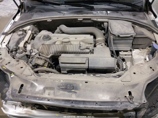 2016 VOLVO XC70 YV4612NM3G1254740 Photo 9