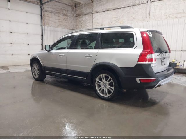 2016 VOLVO XC70 YV4612NM3G1254740 Photo 2