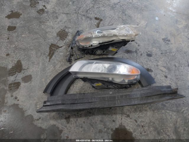 2016 VOLVO XC70 YV4612NM3G1254740 Photo 5