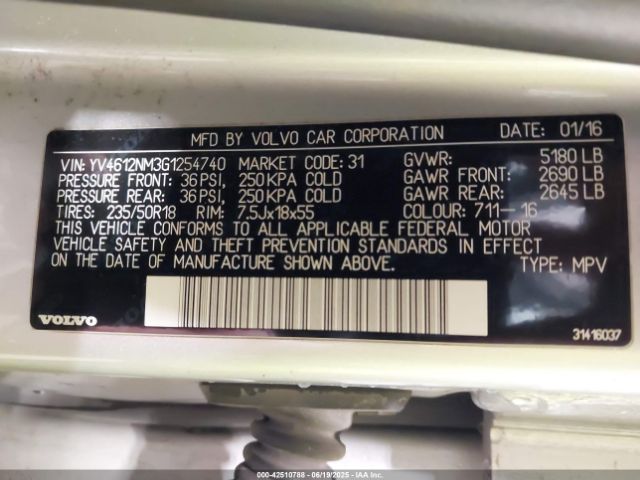 2016 VOLVO XC70 YV4612NM3G1254740 Photo 8