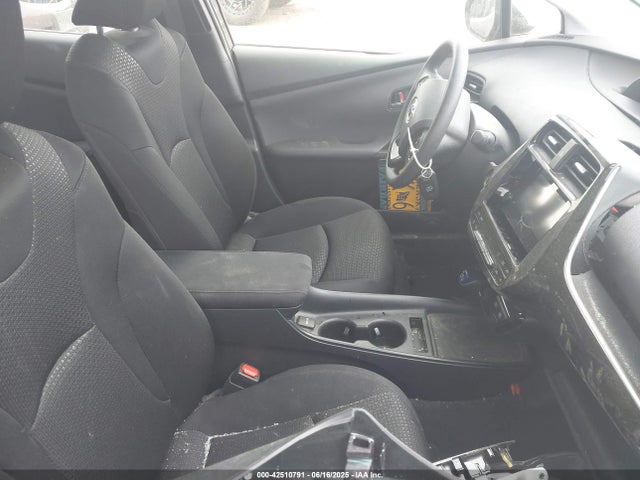 JTDL9RFU6K3010339 Toyota 2zr-fxe,1nm