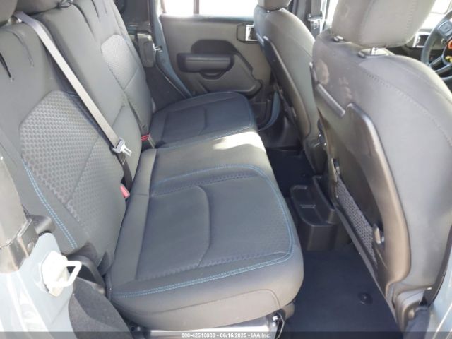 2024 JEEP WRANGLER 4XE 1C4RJXR67RW149021 Photo 7