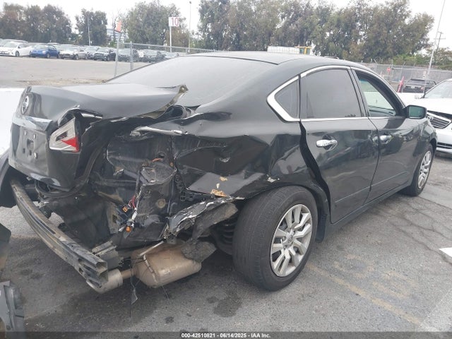 1N4AL3AP7GN380000 Nissan 2016