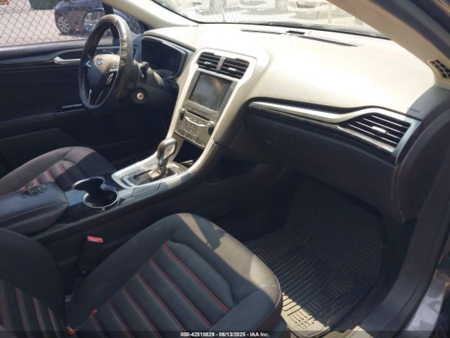 3FA6P0H72ER348080 Ford FUSION SE