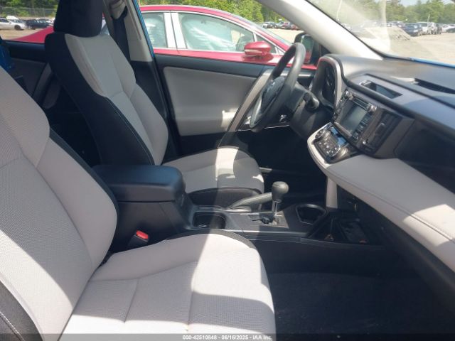 2018 TOYOTA RAV4 HYBRID JTMRJREV6JD252410 Photo 4