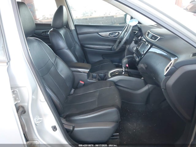 5N1AT2MT3GC824753 Nissan 2016