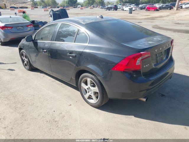 2012 VOLVO S60 YV1622FS9C2104546 Photo 2