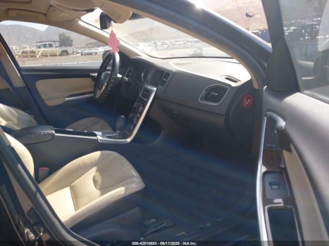 2012 VOLVO S60 YV1622FS9C2104546 Photo 4