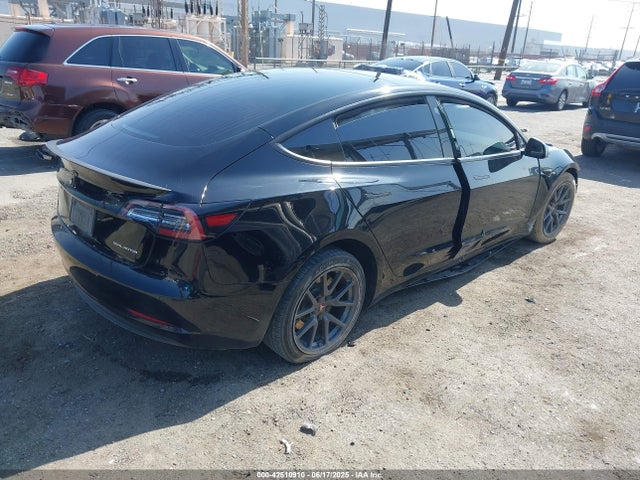 2020 TESLA MODEL 3 5YJ3E1EB0LF600134 Photo 3