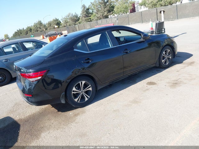 3N1AB8CV4MY292173 Nissan Sentra