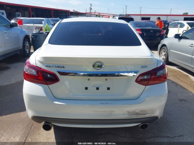 1N4AL3APXHN303459 Nissan 2017