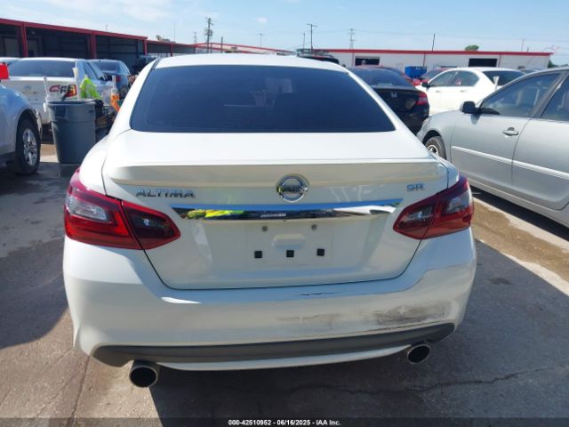 1N4AL3APXHN303459 Nissan 2017