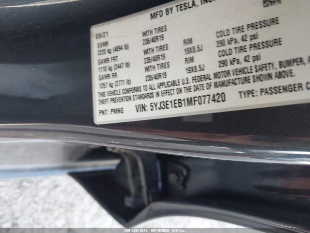 2021 TESLA MODEL 3 5YJ3E1EB1MF077420 Photo 8