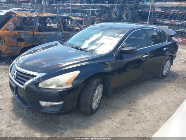 Nissan Altima 2015 1N4AL3AP3FC188972 Image 2