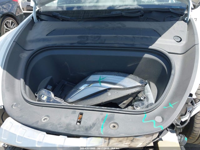 2021 TESLA MODEL Y 5YJYGDEE9MF269826 Photo 9