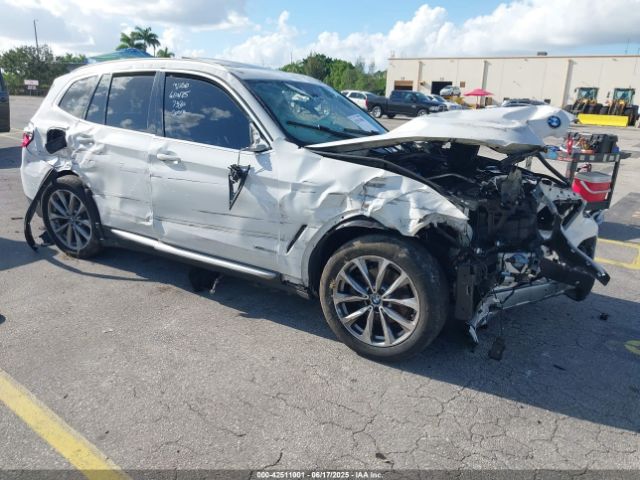 2018 BMW X3 5UXTR9C50JLC77330
