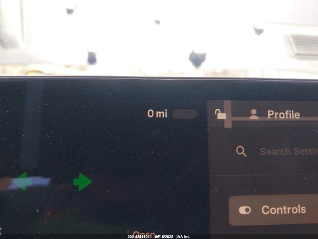 5YJ3E1EA5RF754824 Tesla 2024