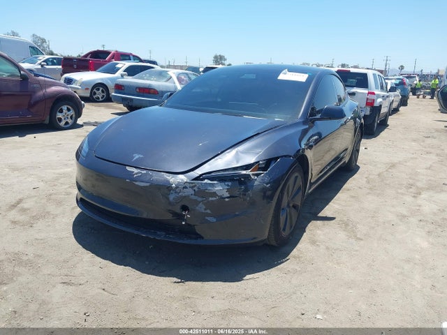5YJ3E1EA5RF754824 Tesla 2024