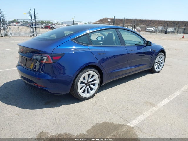 2023 TESLA MODEL 3 5YJ3E1EA6PF547209 Photo 3