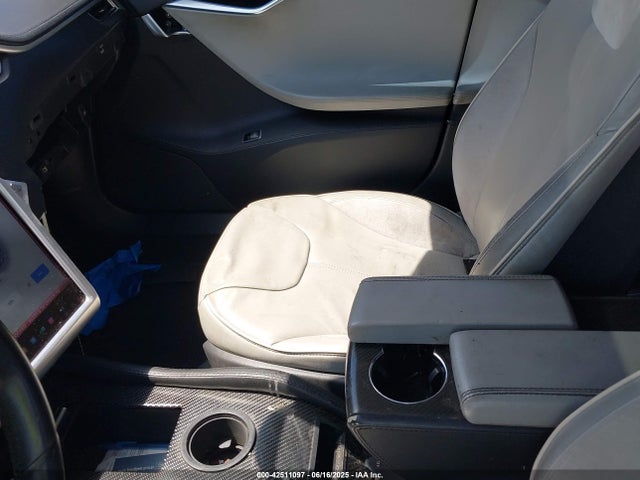 2013 TESLA MODEL S 5YJSA1DP9DFP06121 Photo 4