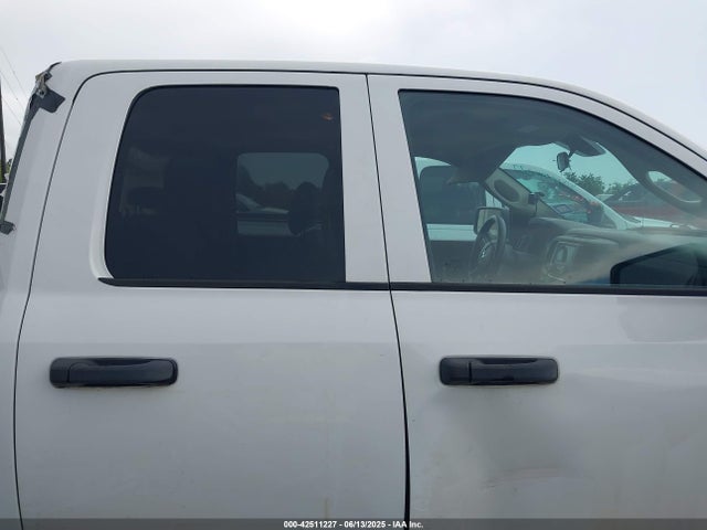 42511227 :رقم المزاد ، 1C6RR6FG2HS736109 vin ، 2017 Ram 1500 Tradesman Quad Cab 4x2 6'4 Box مزاد بيع