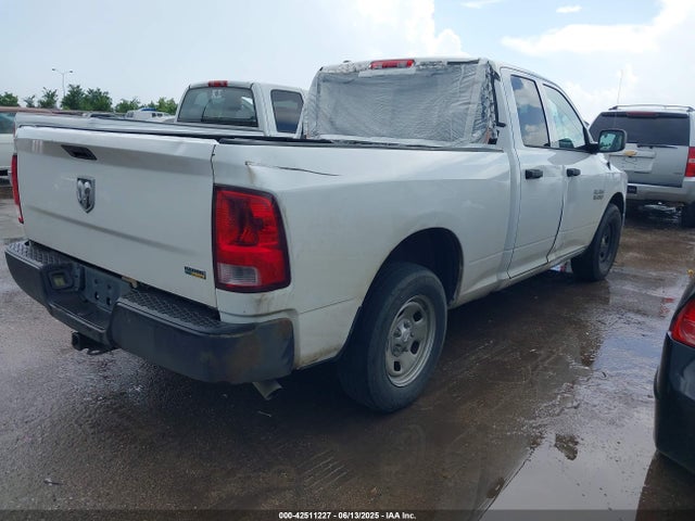 42511227 :رقم المزاد ، 1C6RR6FG2HS736109 vin ، 2017 Ram 1500 Tradesman Quad Cab 4x2 6'4 Box مزاد بيع