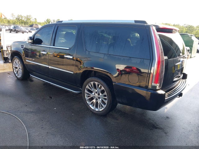 2008 CADILLAC ESCALADE ESV 1GYFC66888R234597 Photo 2