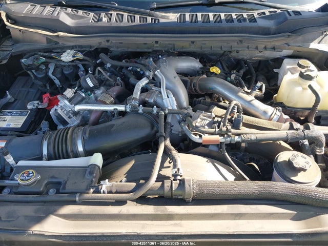 1FT8W3CMXREC53831 Ford F-350 Xl