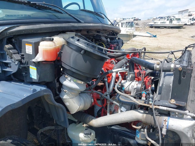 1FVAHFFT6MHMU9132 Freightliner L9n
