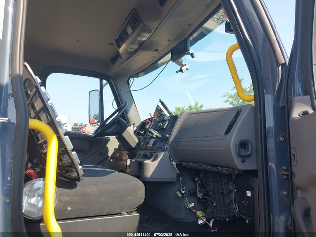 1FVAHFFT6MHMU9132 Freightliner L9n